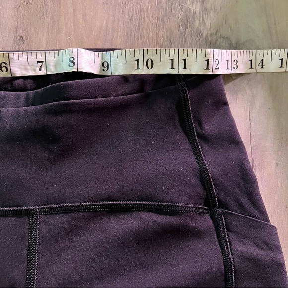 Lululemon Swift Speed High-Rise Brushed Tight 28"
Black Size 6 W5CW4S - Picture 13 of 16